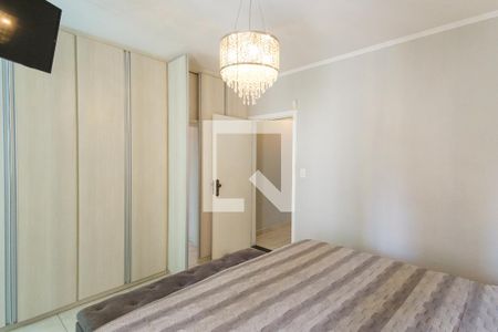 Casa à venda com 230m², 3 quartos e 3 vagas Casa à venda com 230m², 3 quartos e 3 vagasSuíte