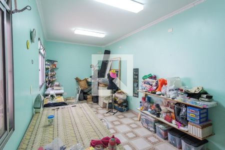 Casa à venda com 230m², 3 quartos e 3 vagas Casa à venda com 230m², 3 quartos e 3 vagasOficina