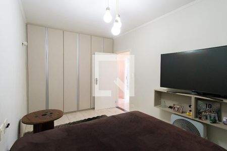 Casa à venda com 230m², 3 quartos e 3 vagas Casa à venda com 230m², 3 quartos e 3 vagasQuarto 2