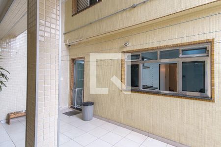 Casa à venda com 230m², 3 quartos e 3 vagas Casa à venda com 230m², 3 quartos e 3 vagasLavanderia