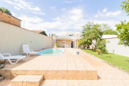 Casa à venda com 200m², 3 quartos e 2 vagasQuintal