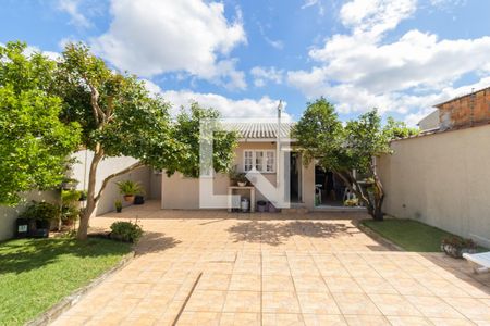 Casa à venda com 200m², 3 quartos e 2 vagasQuintal