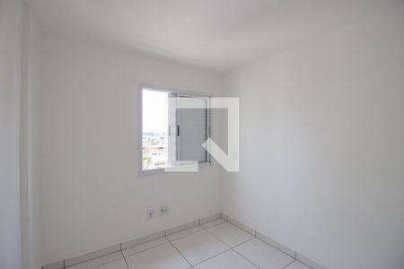 Quarto1 de apartamento para alugar com 2 quartos, 56m² em Vila Carmosina, São Paulo
