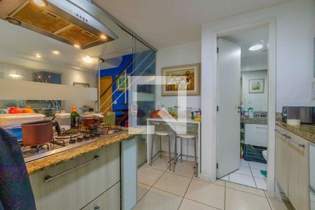 Apartamento à venda com 88m², 2 quartos e 1 vagaCozinha