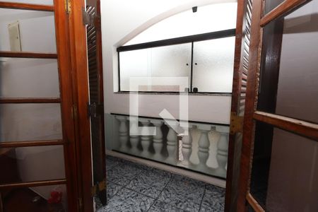 Suíte de casa à venda com 3 quartos, 290m² em Jardim Dona Sinhá, São Paulo