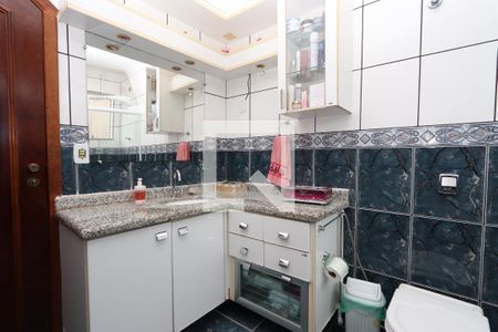 Casa à venda com 290m², 3 quartos e 3 vagasBanheiro