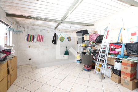 Casa à venda com 290m², 3 quartos e 3 vagasQuarto de Serviço