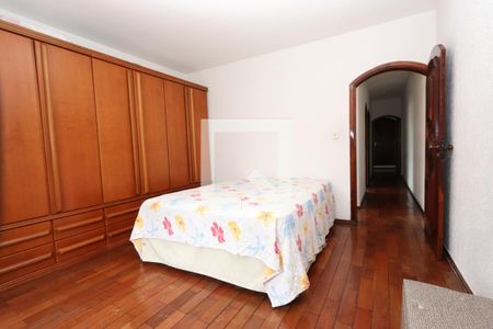 Suíte de casa à venda com 3 quartos, 290m² em Jardim Dona Sinhá, São Paulo