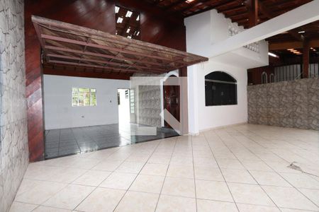 Casa à venda com 290m², 3 quartos e 3 vagasGaragem