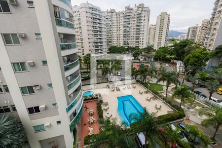 Vista da Suíte de apartamento para alugar com 2 quartos, 66m² em Jacarepaguá, Rio de Janeiro