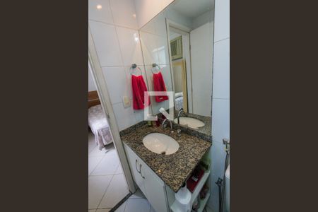 Apartamento para alugar com 66m², 2 quartos e 1 vaga Apartamento para alugar com 66m², 2 quartos e 1 vagaBanheiro da Suíte