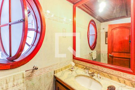 Casa à venda com 620m², 3 quartos e 7 vagas Casa à venda com 620m², 3 quartos e 7 vagasLavabo