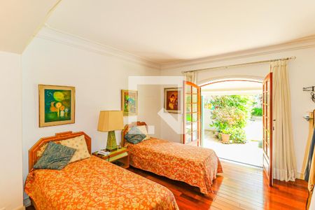 Casa à venda com 620m², 3 quartos e 7 vagas Casa à venda com 620m², 3 quartos e 7 vagasSuíte 1