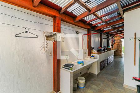 Casa à venda com 620m², 3 quartos e 7 vagas Casa à venda com 620m², 3 quartos e 7 vagasÁrea de Serviço