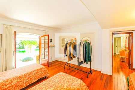 Casa à venda com 620m², 3 quartos e 7 vagas Casa à venda com 620m², 3 quartos e 7 vagasSuíte 1