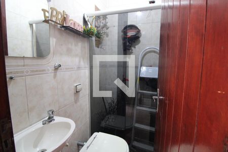 Casa para alugar com 250m², 3 quartos e 2 vagasBanheiro de serviço