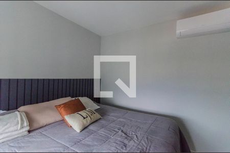 Apartamento à venda com 140m², 3 quartos e 3 vagas Apartamento à venda com 140m², 3 quartos e 3 vagasSuíte 1