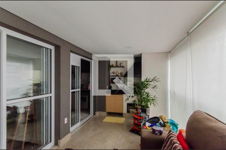 Apartamento à venda com 140m², 3 quartos e 3 vagas Apartamento à venda com 140m², 3 quartos e 3 vagasÁrea Gourmet