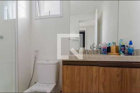 Apartamento à venda com 140m², 3 quartos e 3 vagas Apartamento à venda com 140m², 3 quartos e 3 vagasBanheiro Social