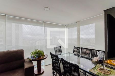 Apartamento à venda com 140m², 3 quartos e 3 vagas Apartamento à venda com 140m², 3 quartos e 3 vagasÁrea Gourmet