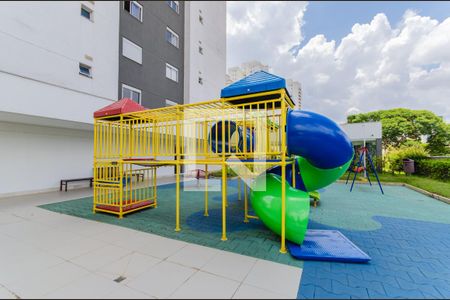 Apartamento à venda com 140m², 3 quartos e 3 vagas Apartamento à venda com 140m², 3 quartos e 3 vagasÁrea comum - Playground