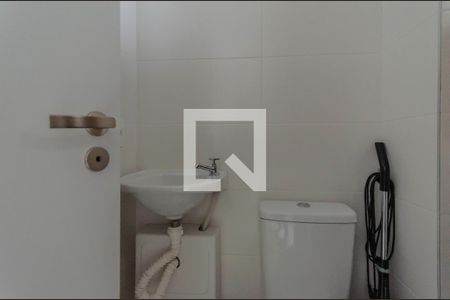 Apartamento à venda com 140m², 3 quartos e 3 vagas Apartamento à venda com 140m², 3 quartos e 3 vagasBanheiro de serviço