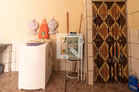 Casa à venda com 120m², 3 quartos e 2 vagas Casa à venda com 120m², 3 quartos e 2 vagasÁrea de Serviço