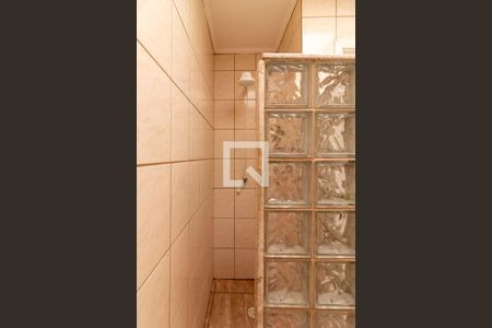 Casa à venda com 120m², 3 quartos e 2 vagas Casa à venda com 120m², 3 quartos e 2 vagasBanheiro