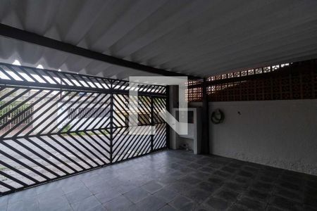 Casa à venda com 120m², 3 quartos e 2 vagas Casa à venda com 120m², 3 quartos e 2 vagasGaragem
