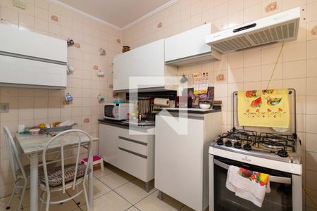 Casa à venda com 120m², 3 quartos e 2 vagas Casa à venda com 120m², 3 quartos e 2 vagasCozinha