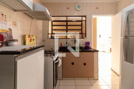 Casa à venda com 120m², 3 quartos e 2 vagas Casa à venda com 120m², 3 quartos e 2 vagasCozinha