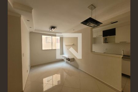 Sala de apartamento à venda com 2 quartos, 45m² em Fazenda Santa Cândida, Campinas