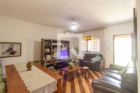 Sala de casa para alugar com 2 quartos, 123m² em Guaratiba, Rio de Janeiro