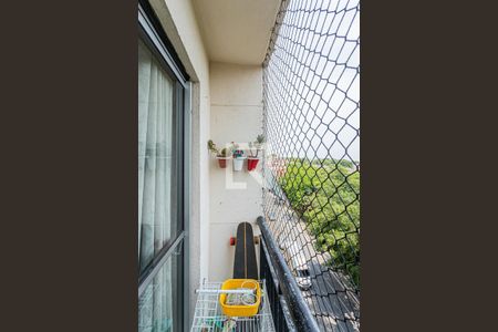 Varanda da sala de apartamento para alugar com 2 quartos, 55m² em Conjunto Residencial Vista Verde, São Paulo