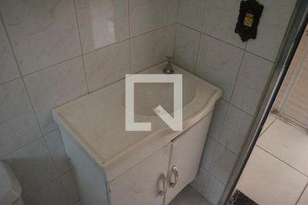 Casa para alugar com 60m², 2 quartos e sem vaga Casa para alugar com 60m², 2 quartos e sem vagaBanheiro