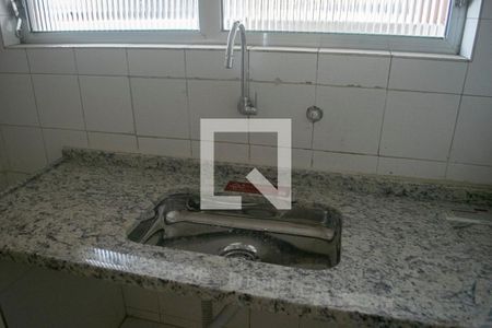 Casa para alugar com 60m², 2 quartos e sem vaga Casa para alugar com 60m², 2 quartos e sem vagaCozinha