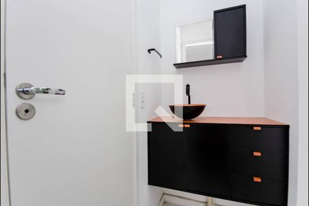 Apartamento para alugar com 42m², 2 quartos e 1 vaga Apartamento para alugar com 42m², 2 quartos e 1 vagaBanheiro