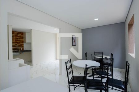 Apartamento para alugar com 42m², 2 quartos e 1 vaga Apartamento para alugar com 42m², 2 quartos e 1 vagaChurrasqueira