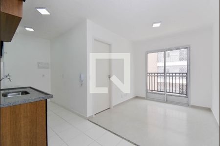 Sala de apartamento para alugar com 2 quartos, 42m² em Jardim Adriana, Guarulhos