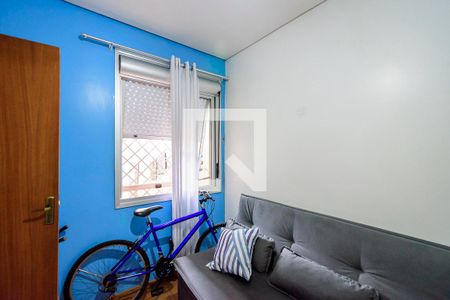 Casa à venda com 330m², 3 quartos e 3 vagas Casa à venda com 330m², 3 quartos e 3 vagasQuarto 2