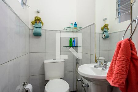 Casa à venda com 330m², 3 quartos e 3 vagas Casa à venda com 330m², 3 quartos e 3 vagasBanheiro da Suíte