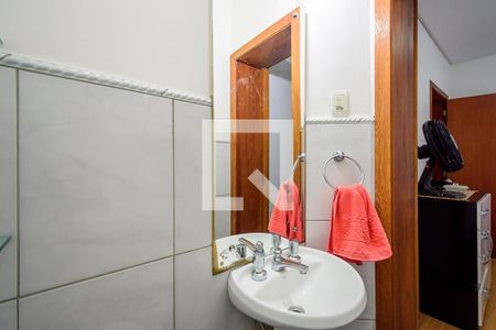 Casa à venda com 330m², 3 quartos e 3 vagas Casa à venda com 330m², 3 quartos e 3 vagasBanheiro da Suíte