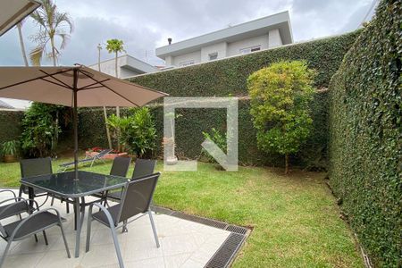 Casa de condomínio à venda com 270m², 3 quartos e 2 vagasJardim