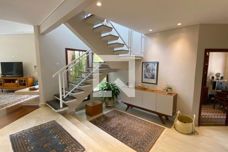 Hall de entrada de casa de condomínio à venda com 3 quartos, 270m² em Alphaville, Santana de Parnaíba