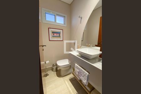 Lavabo de casa de condomínio à venda com 3 quartos, 270m² em Alphaville, Santana de Parnaíba