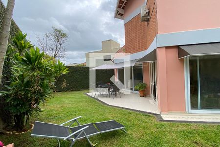 Casa de condomínio à venda com 270m², 3 quartos e 2 vagasJardim