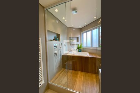 Casa de condomínio à venda com 270m², 3 quartos e 2 vagasBanheiro da Suíte 1