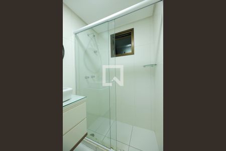 Apartamento à venda com 78m², 2 quartos e 2 vagasBanheiro