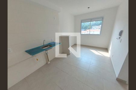 Sala e Cozinha de apartamento para alugar com 2 quartos, 35m² em Jaraguá, São Paulo