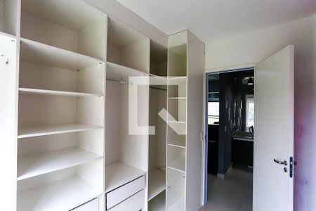 Closet de kitnet/studio para alugar com 2 quartos, 57m² em Vila Suzana, São Paulo